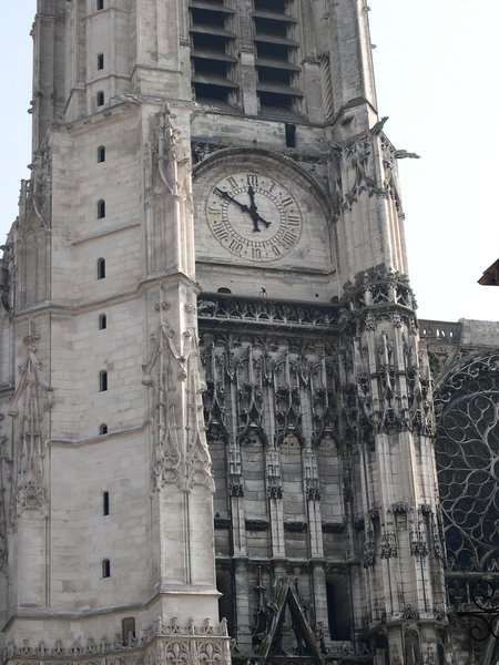  horloge de la Cathédrale